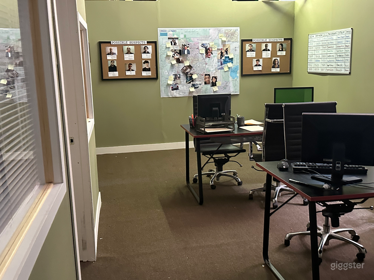  STAND ALONE WAREHOUSE FOR SHOOTING WITH PRIVATE PARKING! 