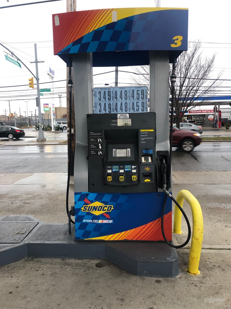  Gas Station + Mini Mart 