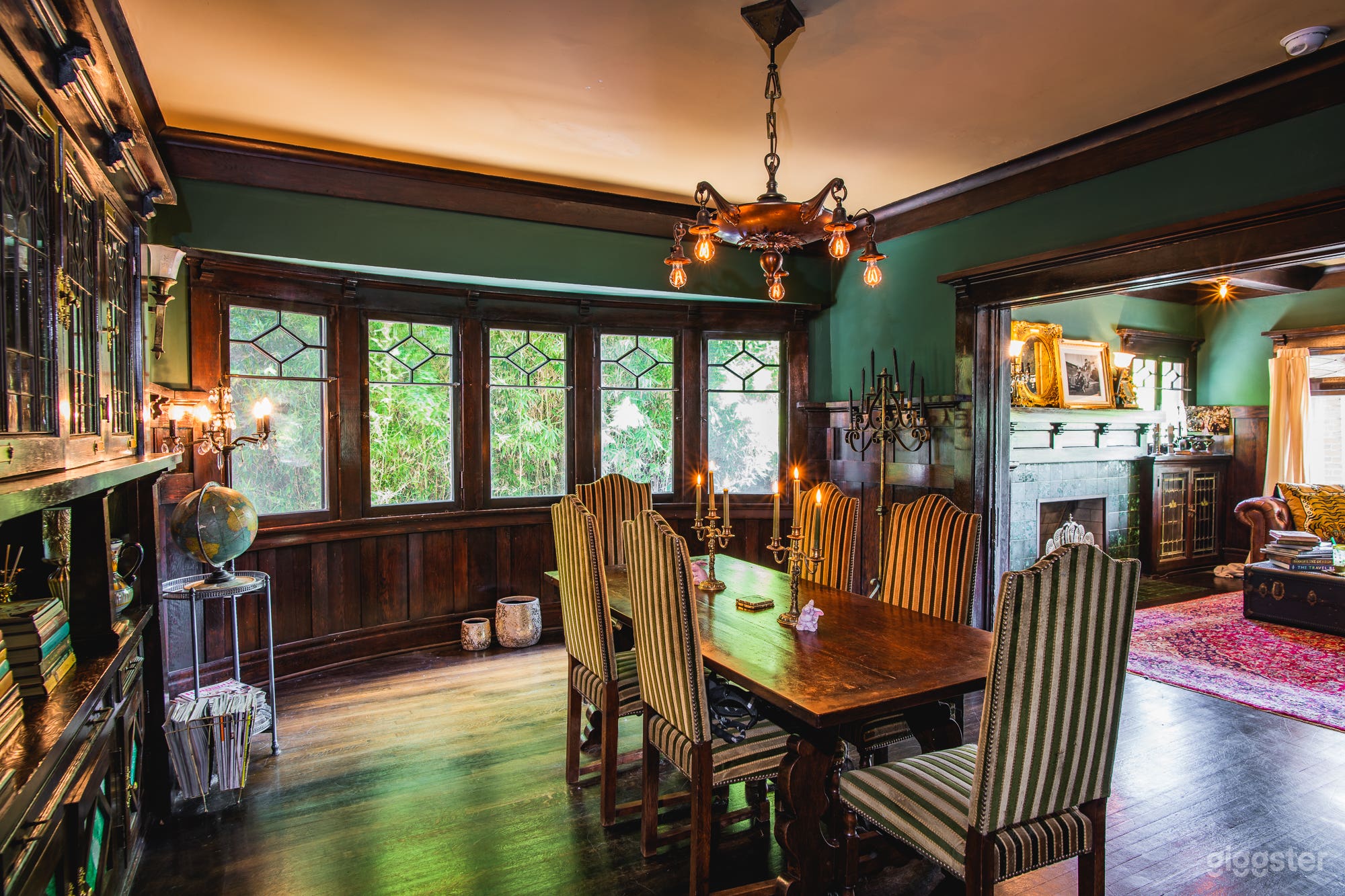 Gorgeous 1909 historic craftsman/ victorian home Photo 1