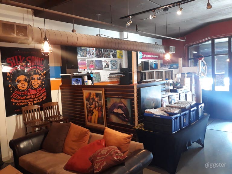  Elevated Cash/Wrap Desk 