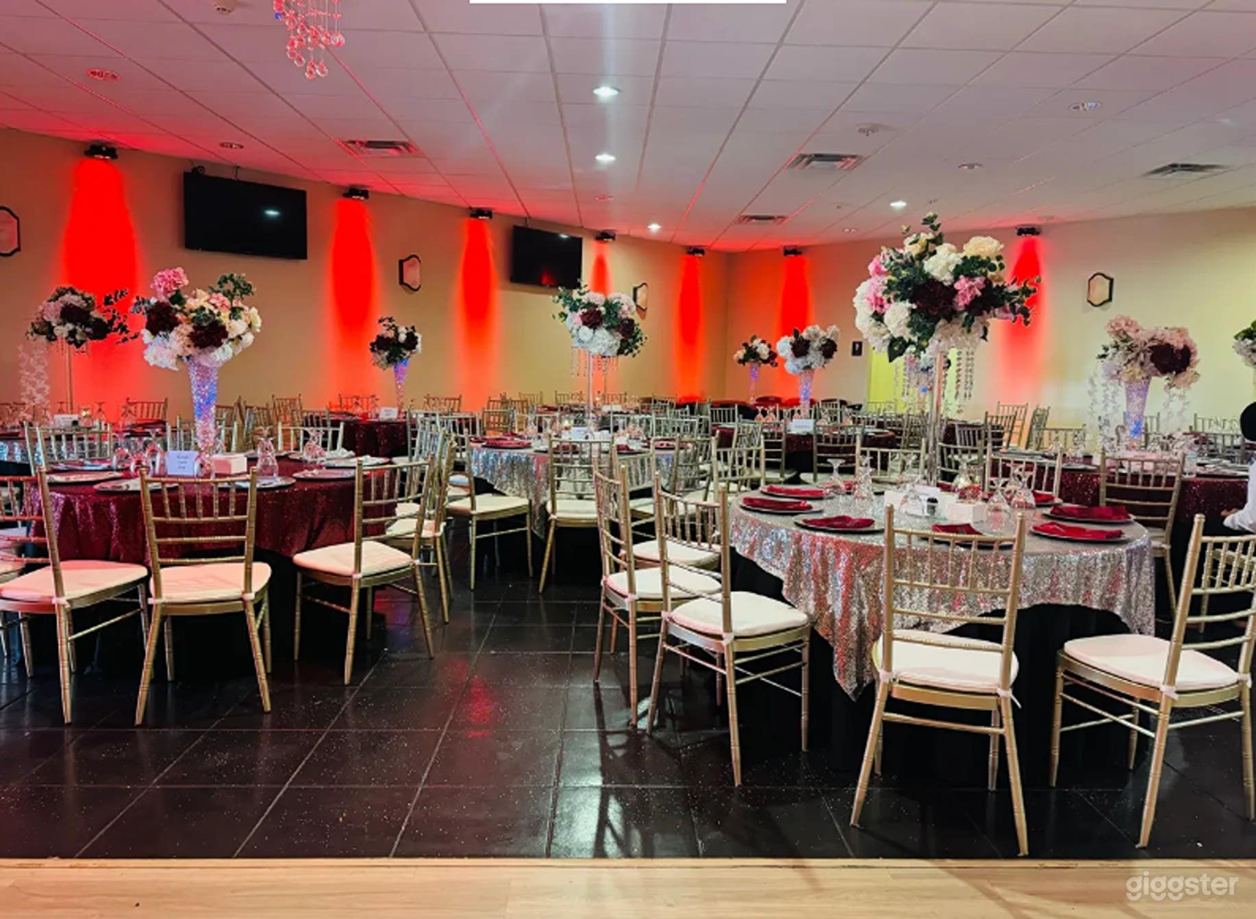 Event center for all kinds of celebrations Photo 2