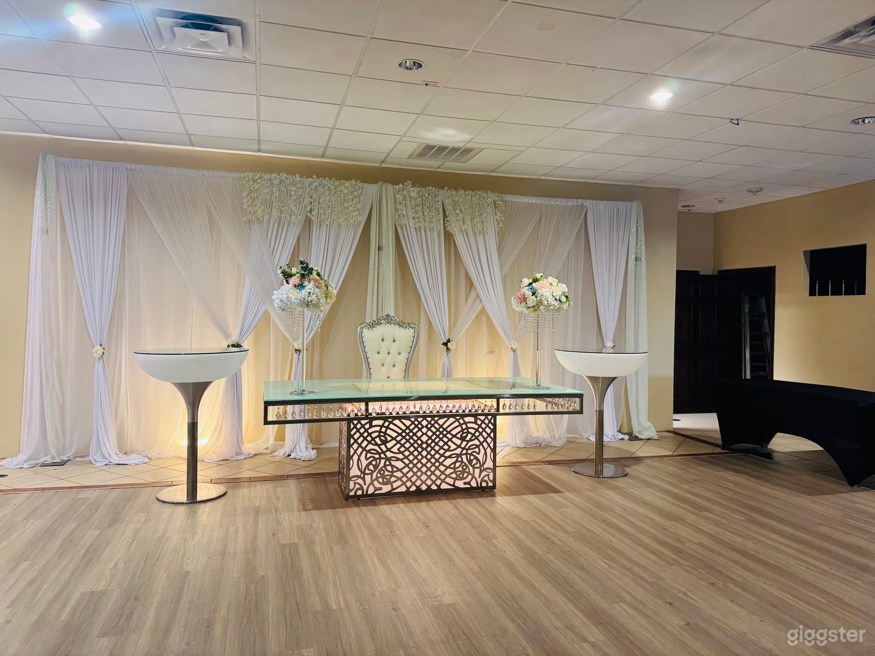 Event center for all kinds of celebrations Photo 1