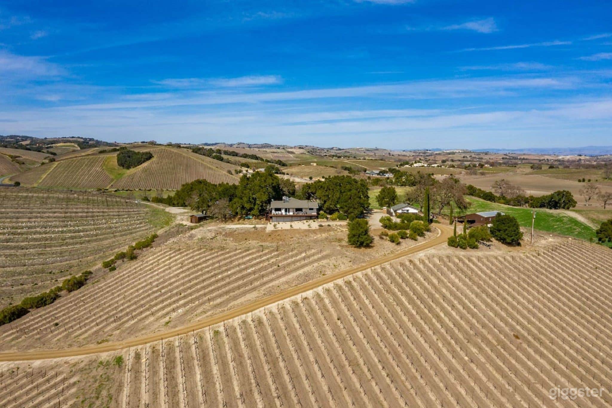 Heartview House Photo 2