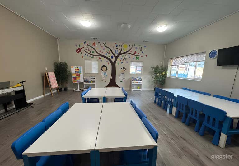  Organized and Bright Kindergarten Classroom  