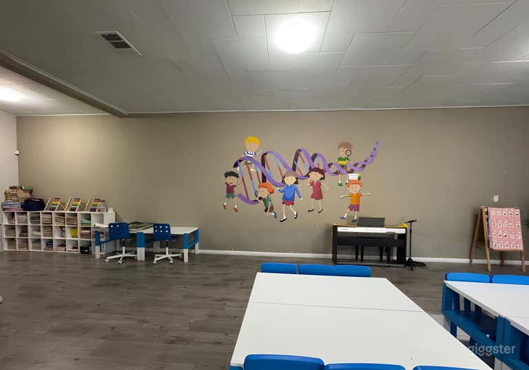  Organized and Bright Kindergarten Classroom  