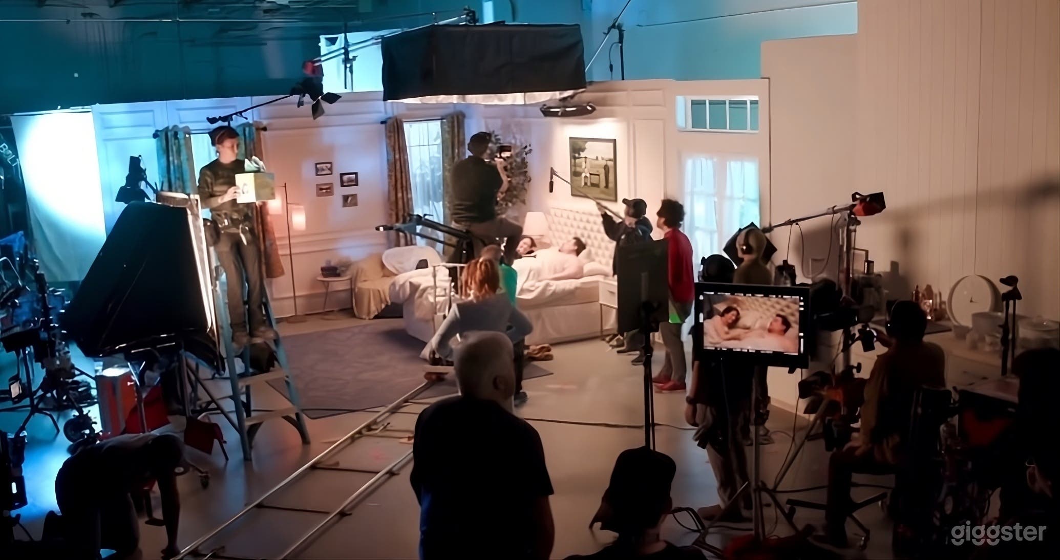 The Set | Filming Studio Photo 1