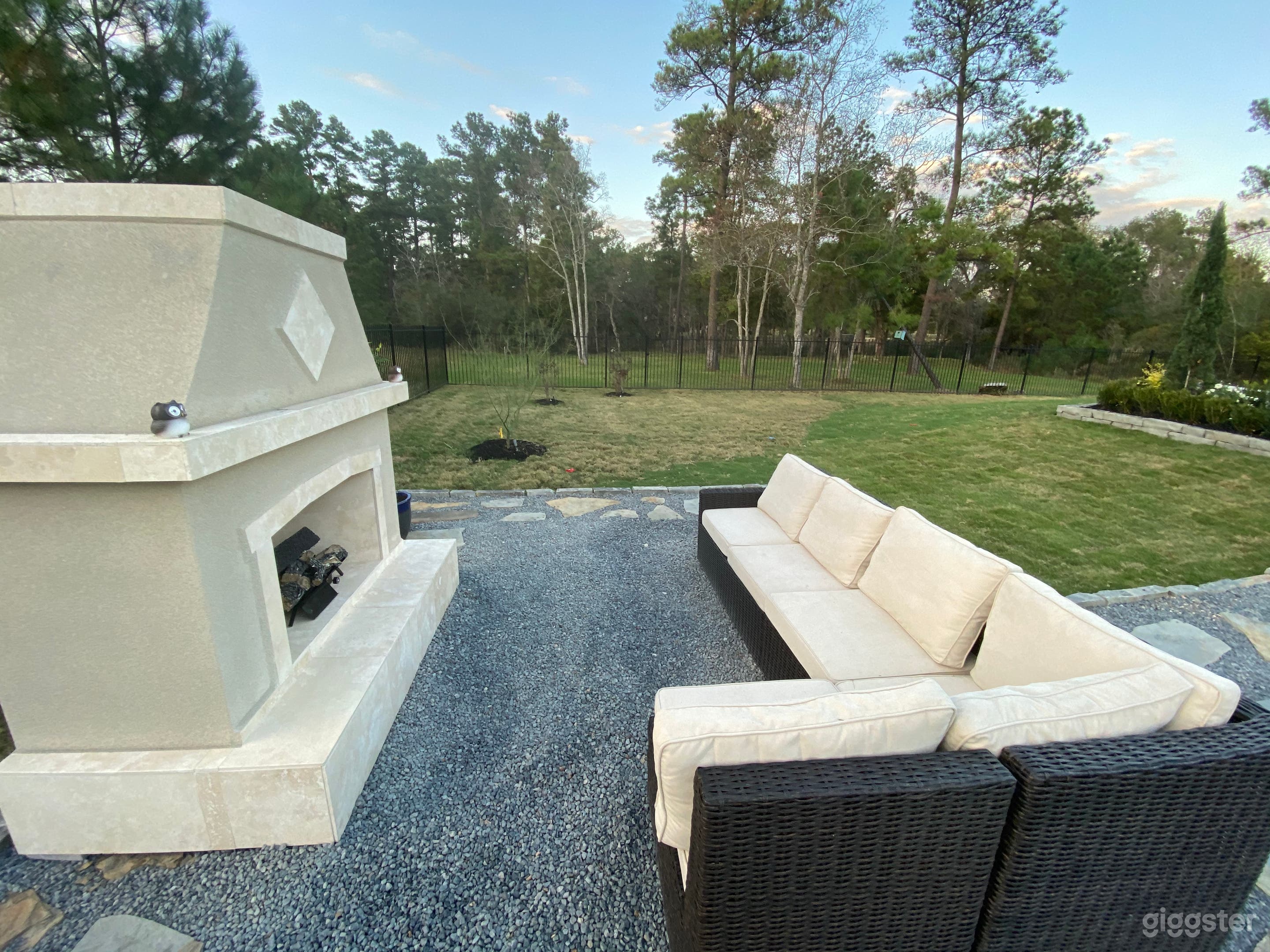 Gas fireplace seating area