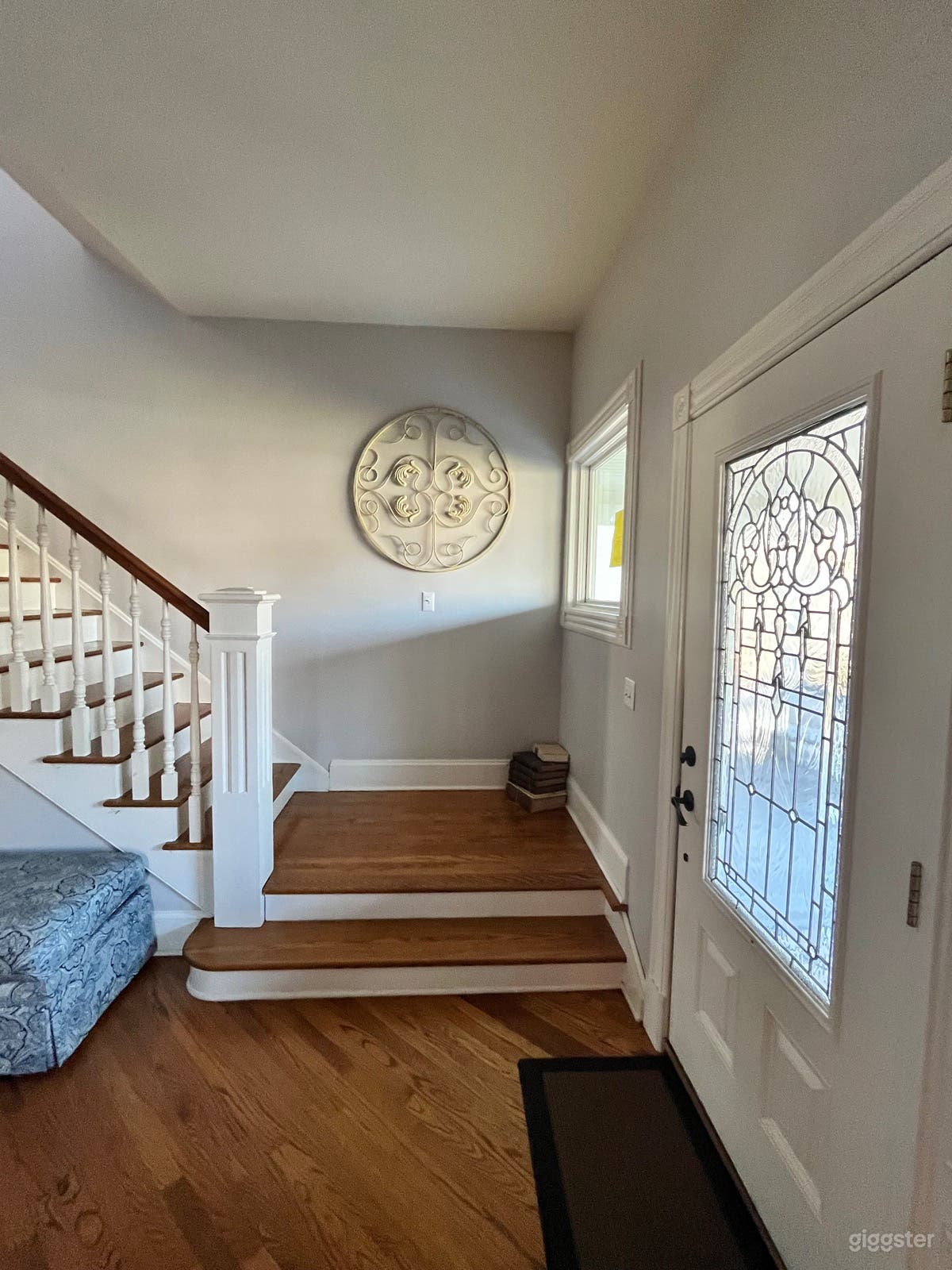 Large suburban home in Cranford, NJ Photo 3