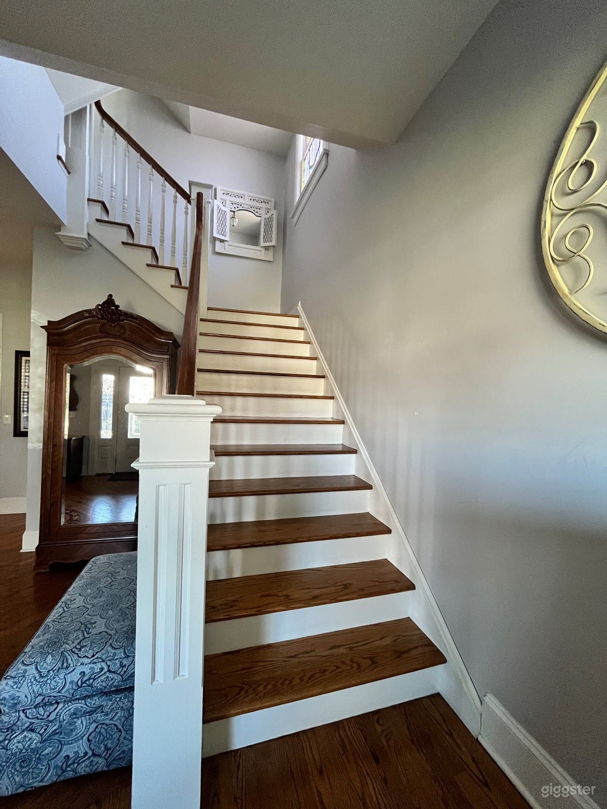 Large suburban home in Cranford, NJ Photo 4