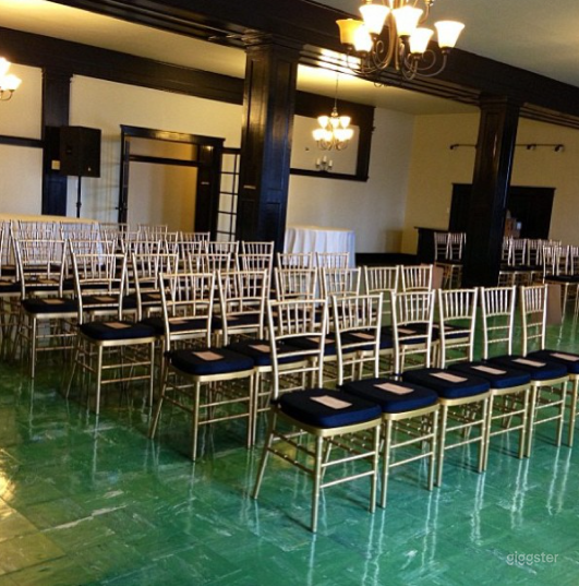 Vintage Room for Your Events Photo 3