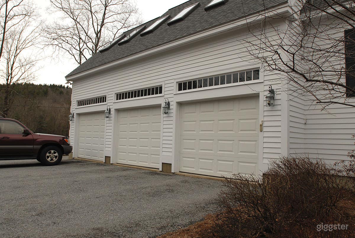 Large New Hampshire Space Photo 4