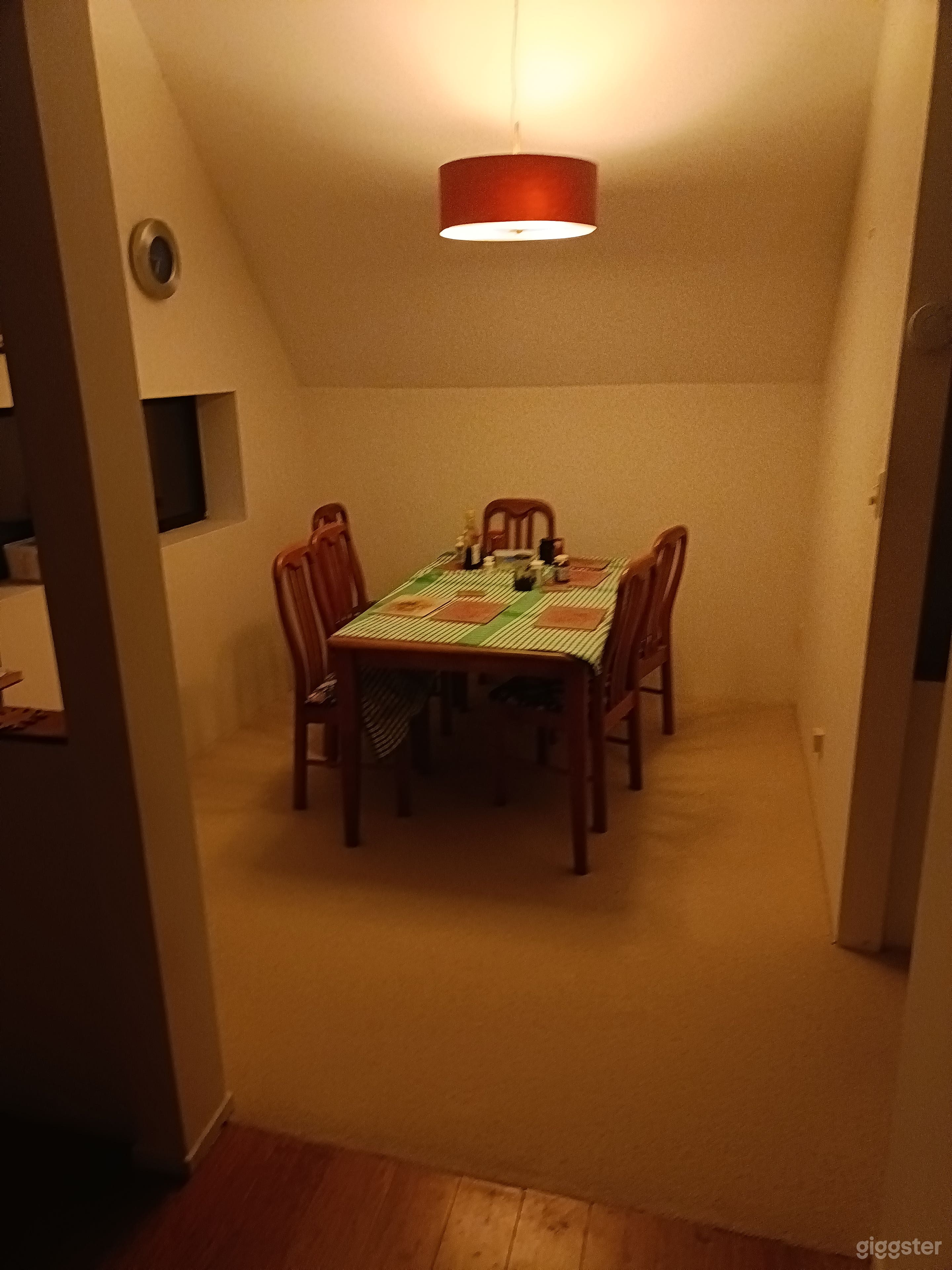 Premium Modern Bays House Photo 3