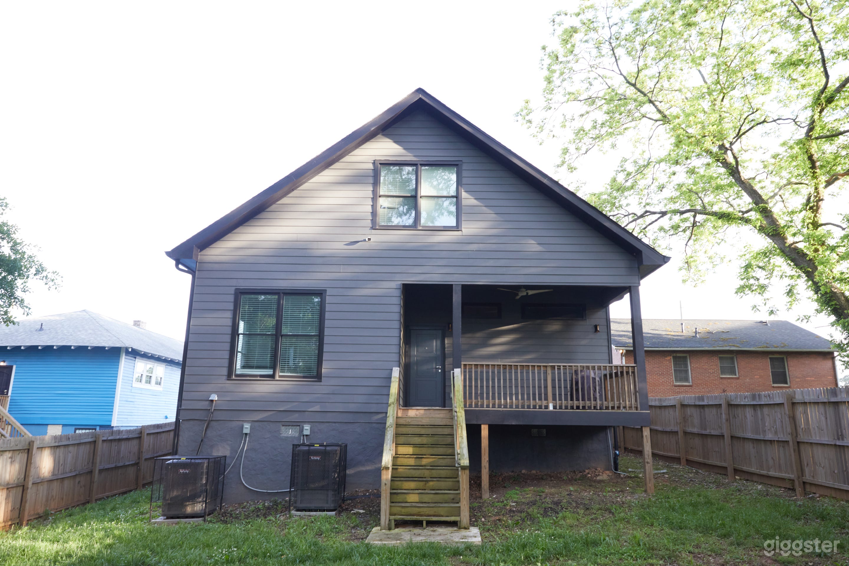 Modern Spacious Home Near Downtown Atlanta Photo 3