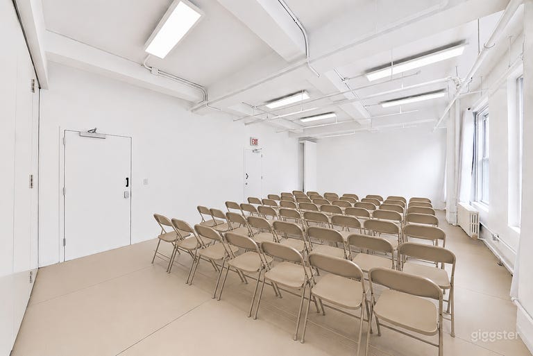  16A Bezahlbares Tageslicht-Fotostudio in New York 