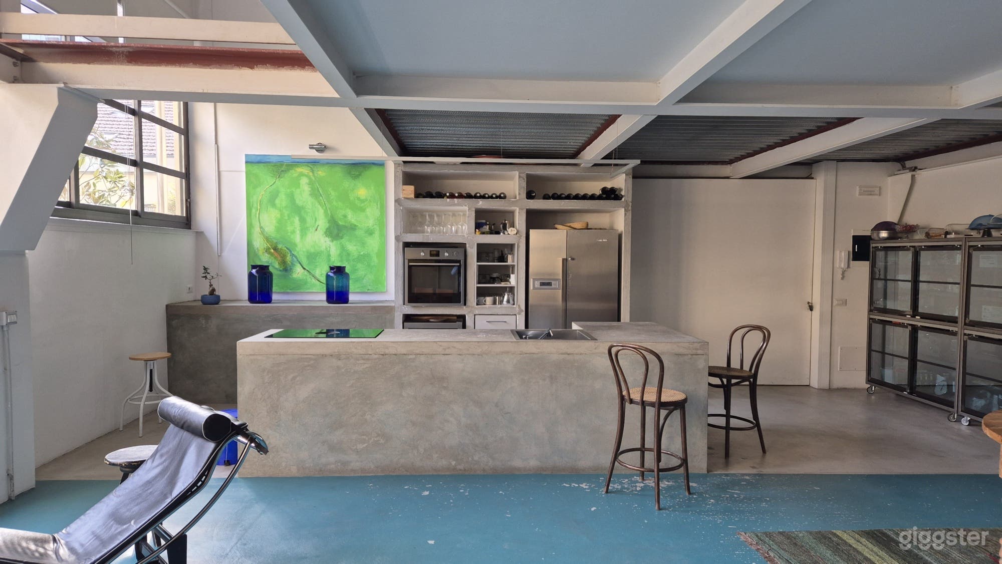 Foto di Loft Industriale dall' Atmosfera Vintage 3