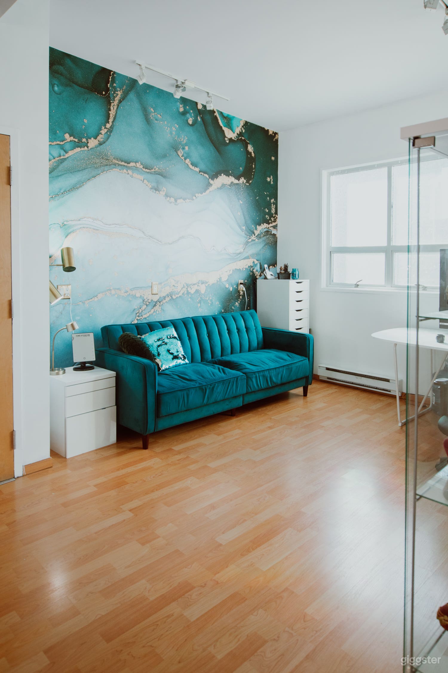 Gorgeous, Spacious Dance Studio in Vancouver Photo 2