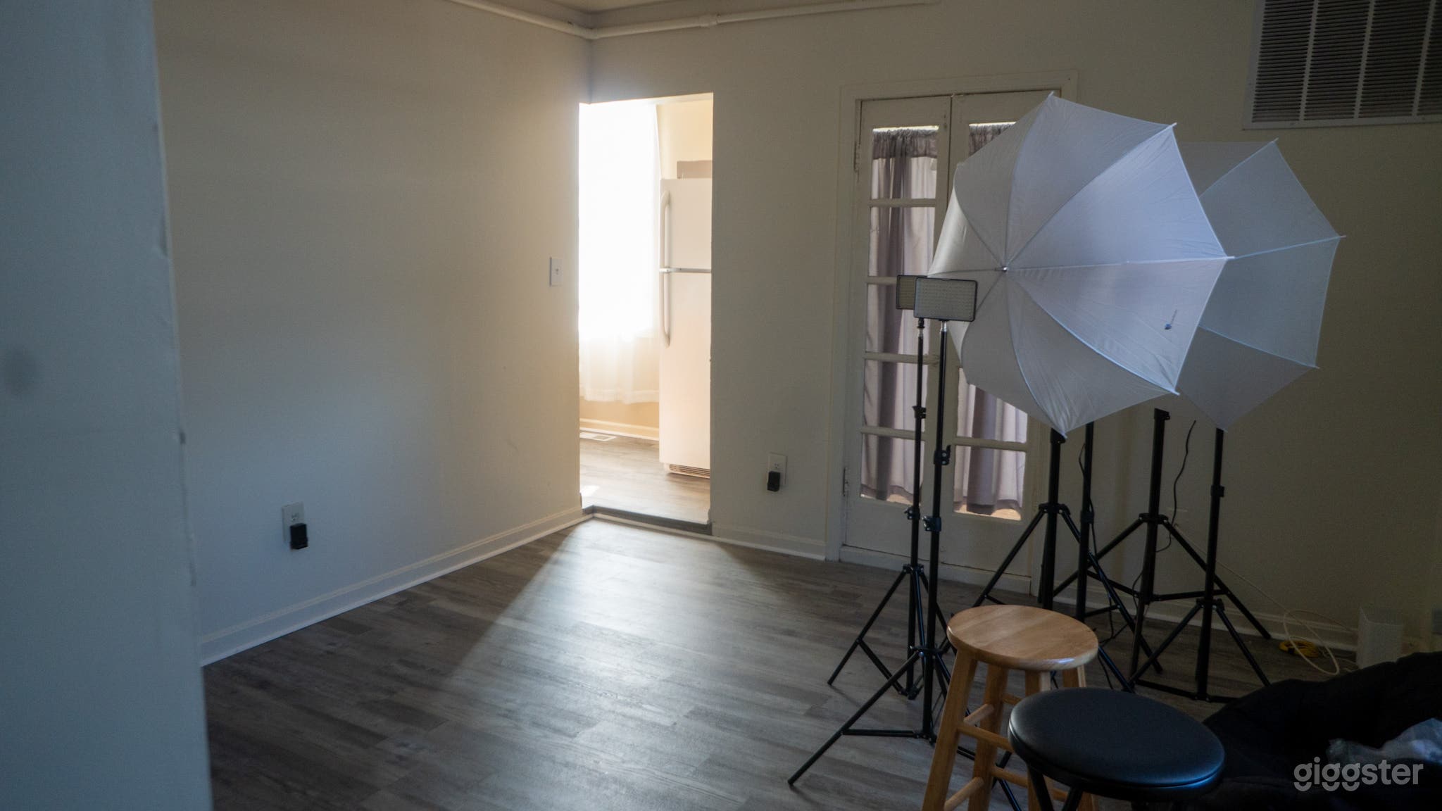 CHIEF Portrait Studio Photo 4