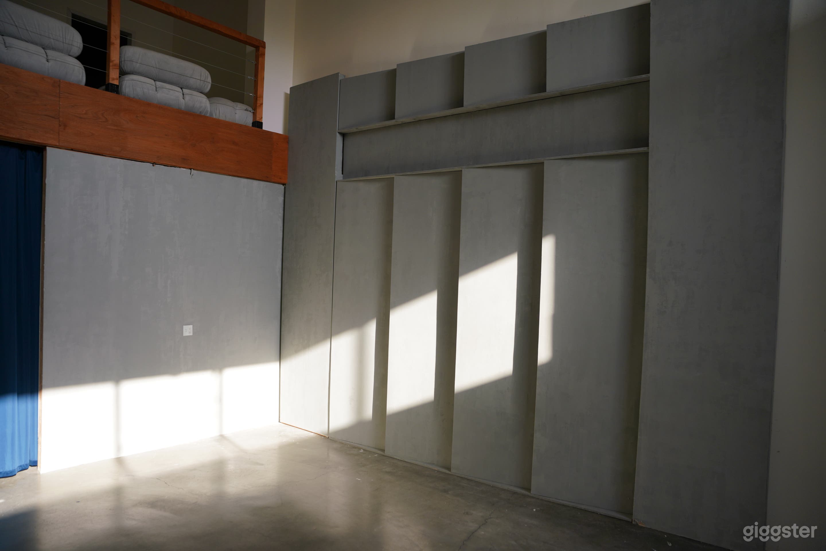 Brutalist Natural Light Photography Studio near DTLA Photo 4