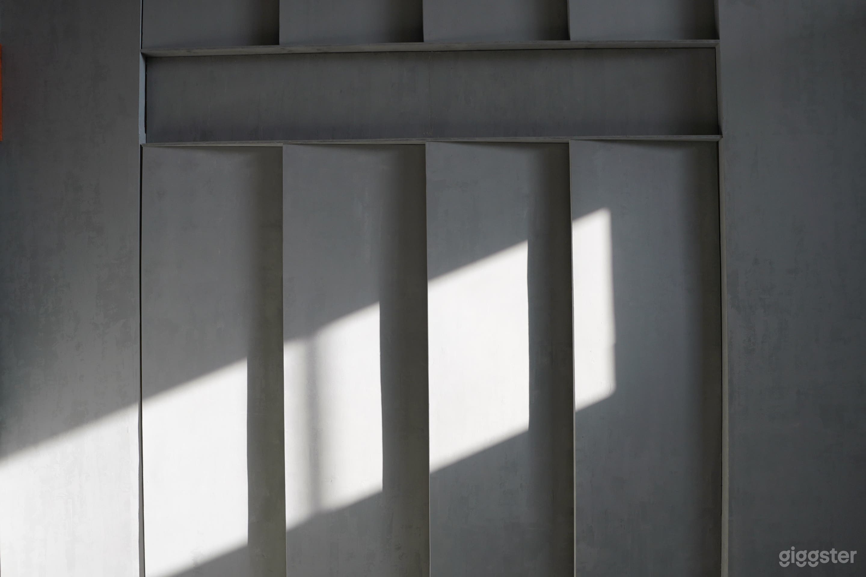 Brutalist Natural Light Photography Studio near DTLA Photo 3