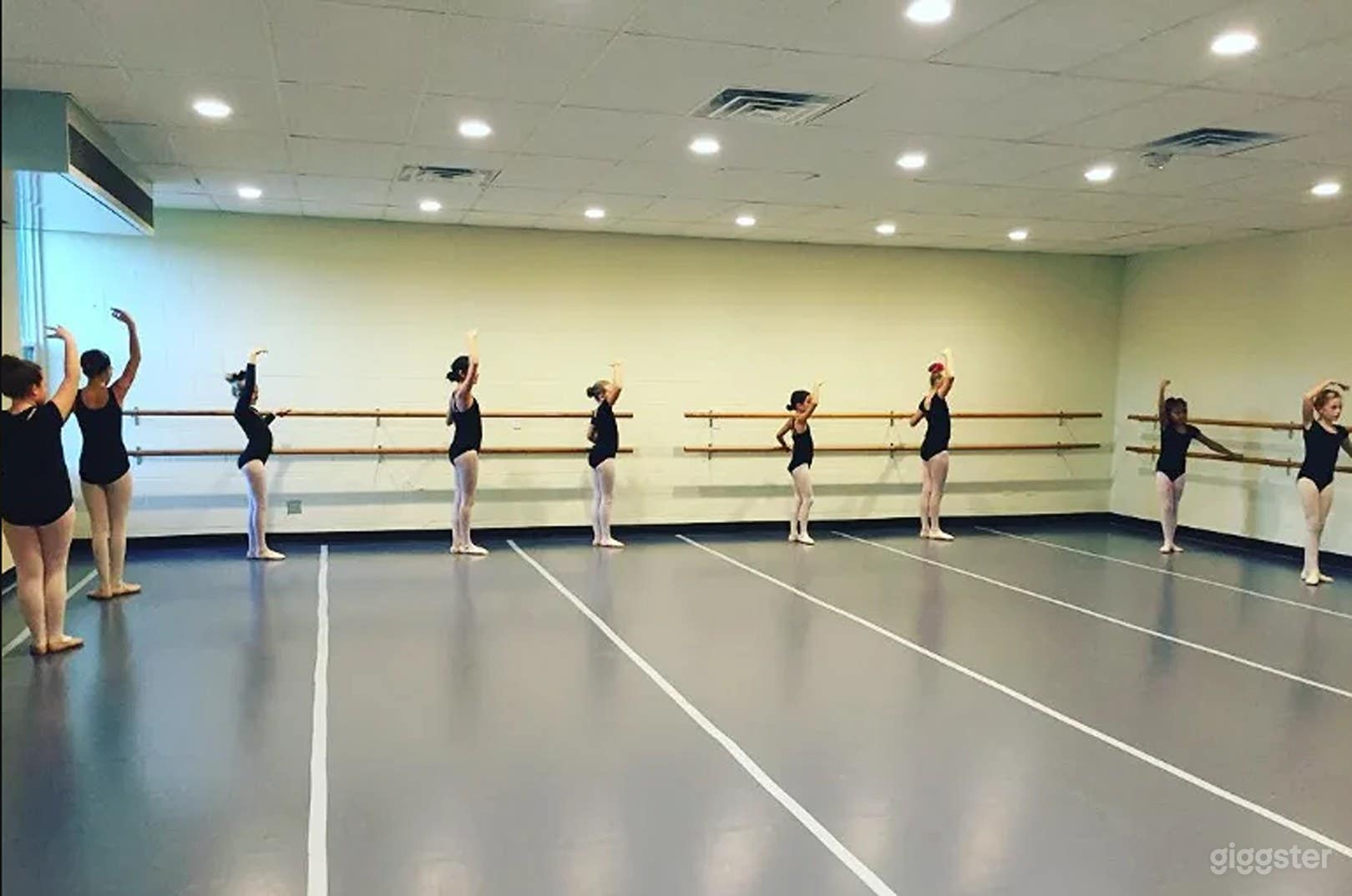 Quality Dance Studio Space Photo 3