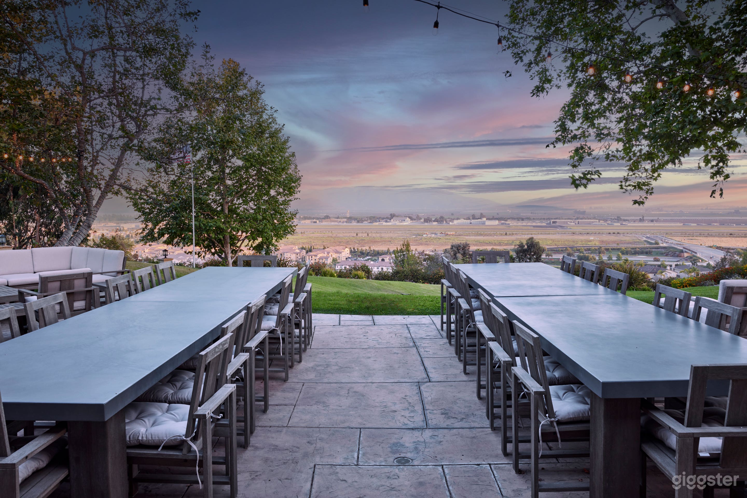 Eclectic Tuscan Villa with Sublime Views Photo 2