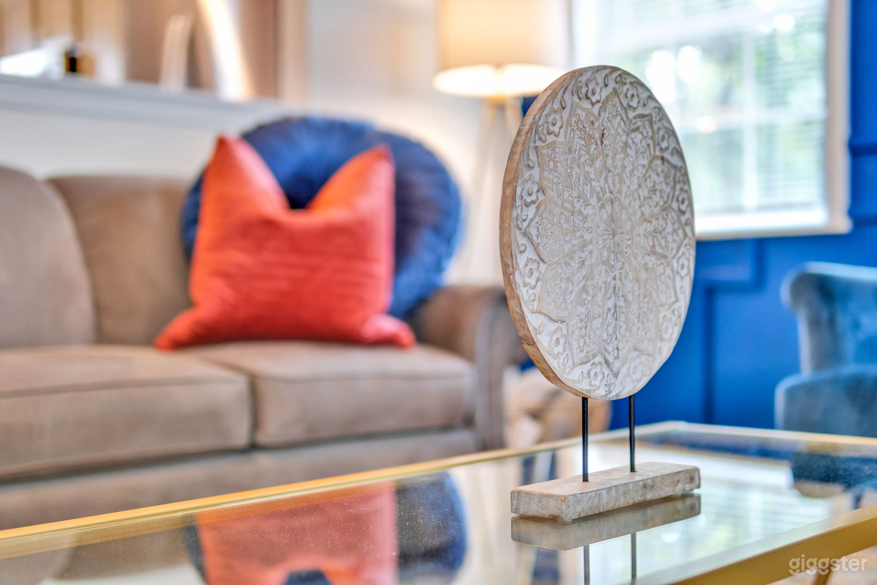 Modern Chic 2- Story Townhome Photo 4