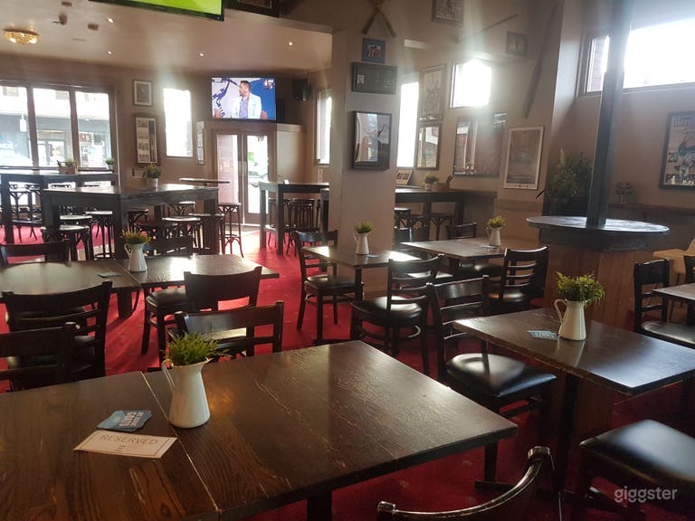  Photo from dining area to main door (bar positioned to left) 