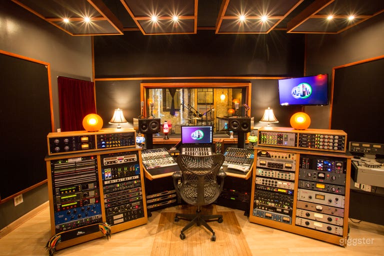  Studio di registrazione multi stanza con tantissima atmosfera! 
