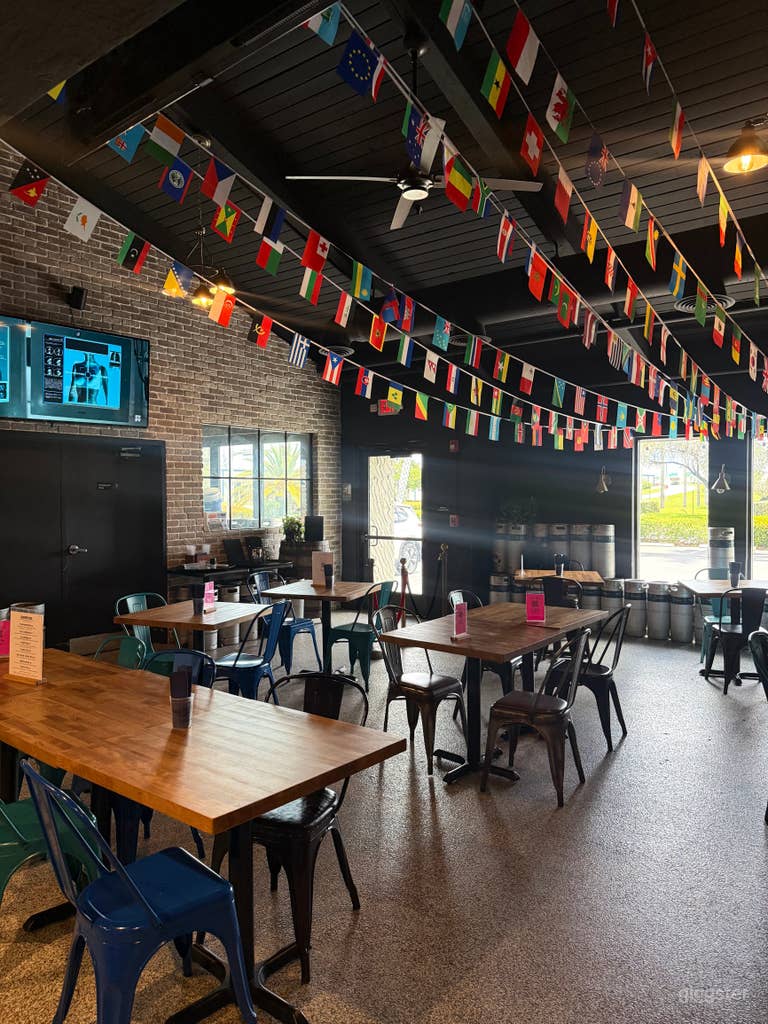  Bar Industrial de Miami, Cervecería 26 Cocina Completa para Eventos 