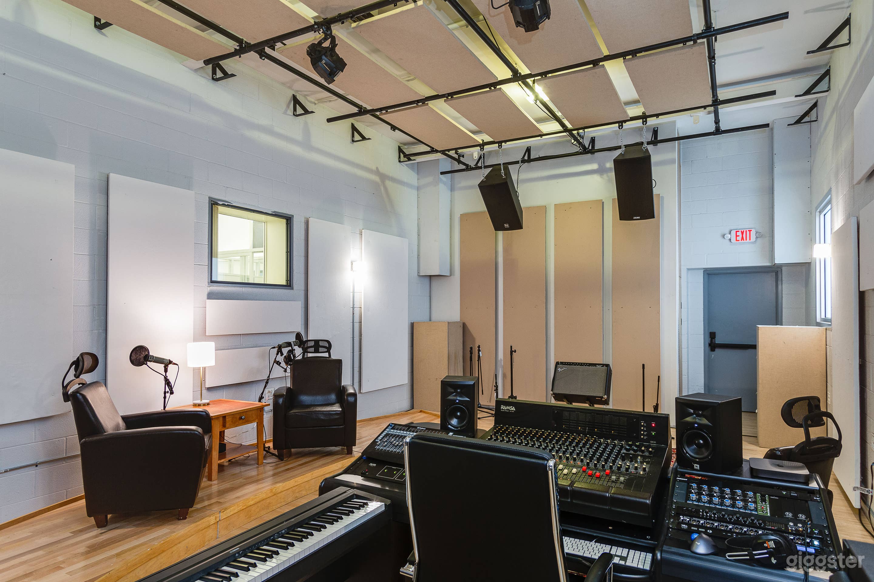 Blvd Studio (front view 2 )