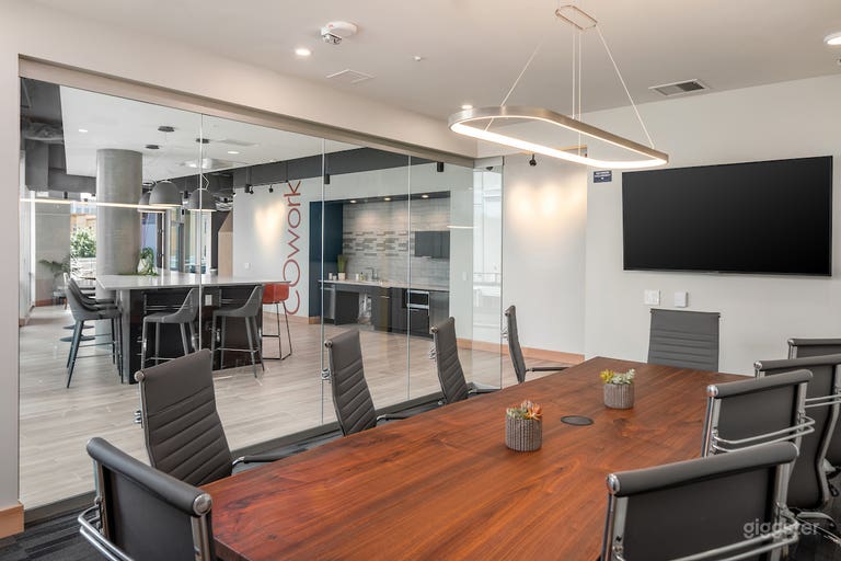  Incredible Co-Working Lounge & Patio in Bellevue 