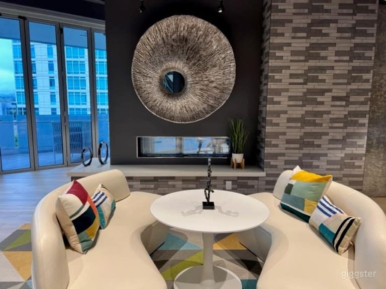  Incredible Co-Working Lounge & Patio in Bellevue 