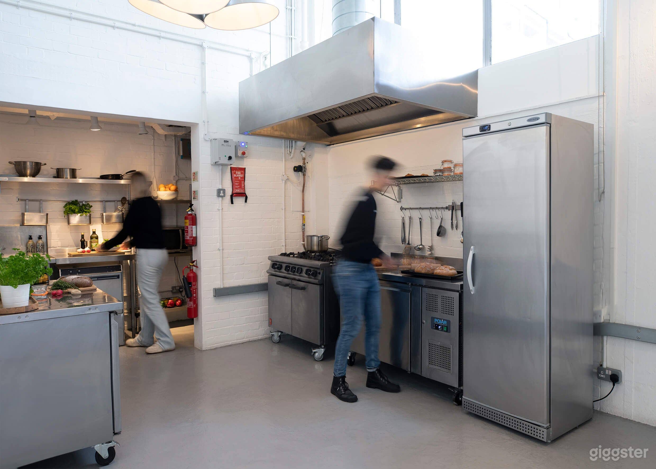 Kitchen Studio Photo 3