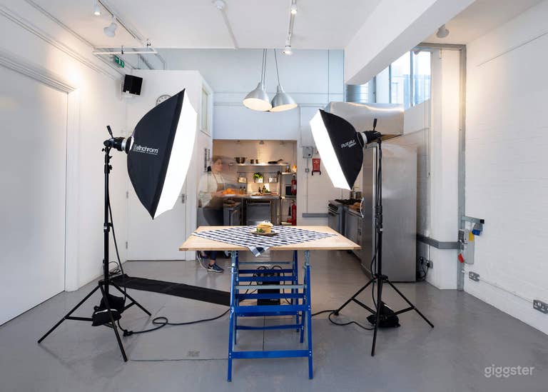  Kitchen Studio 