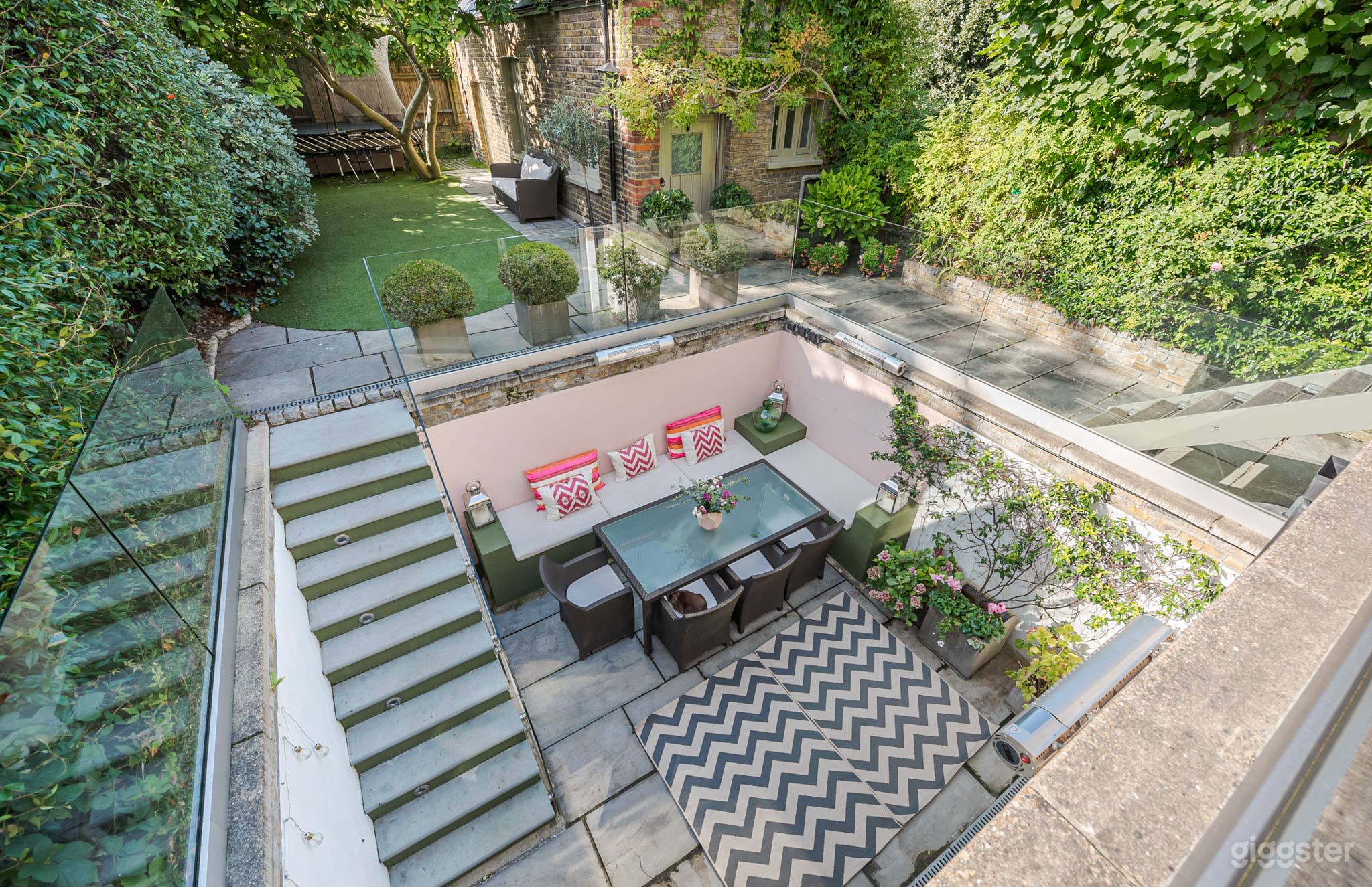 Wandsworth Home With Outdoor Split-Level Dining Photo 1