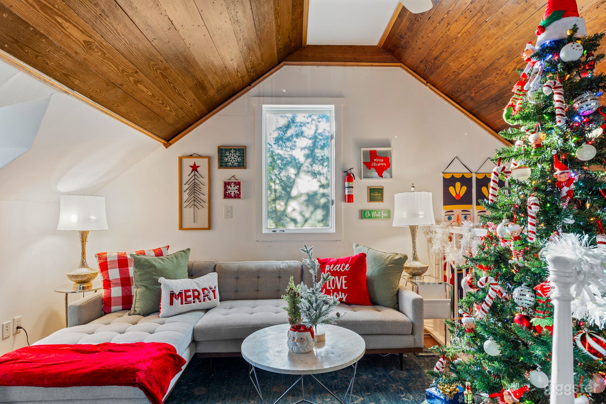 The Winter Wonderloft Photo 4