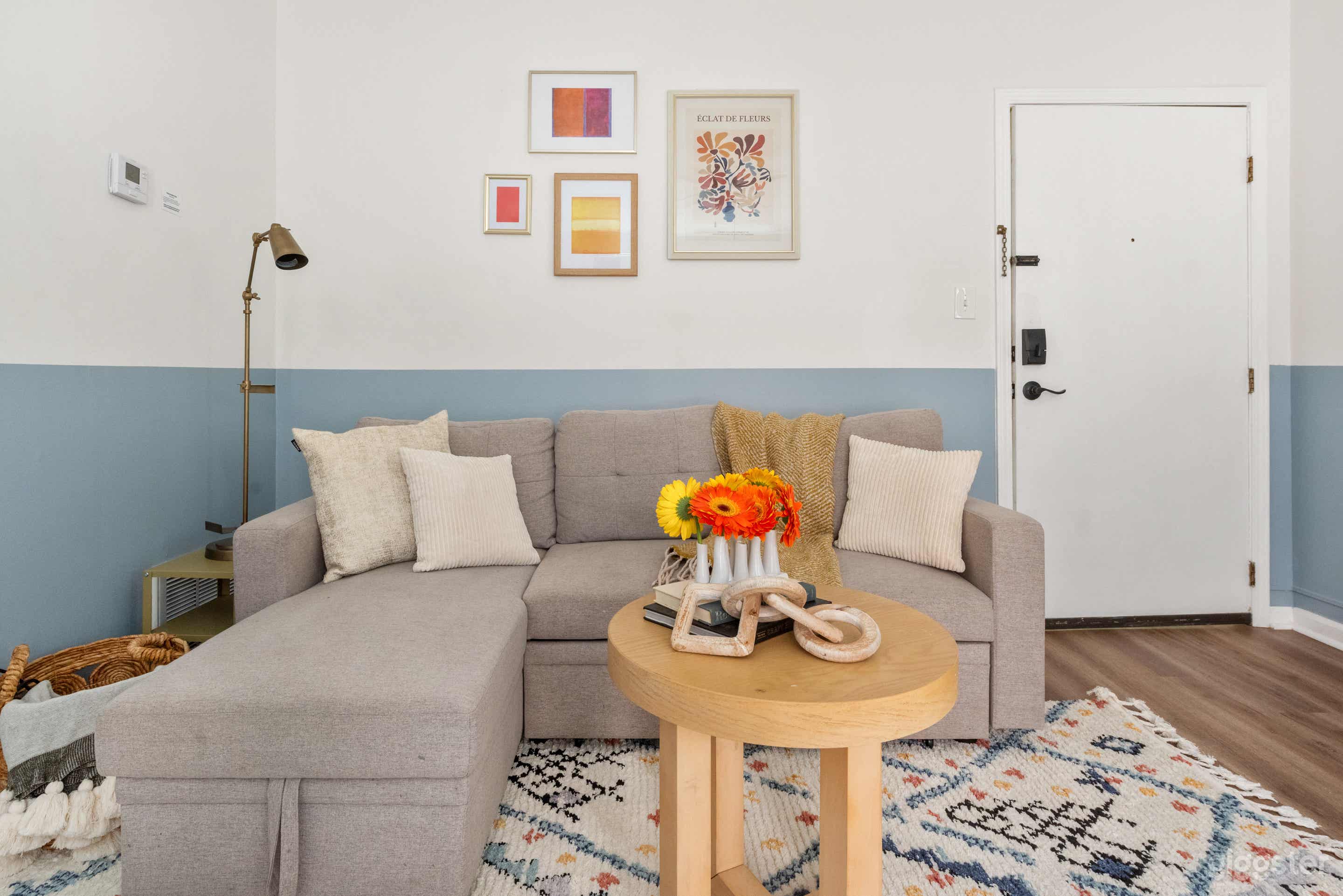 Parkfront Bloom - Chic Studio Park Nearby Photo 1