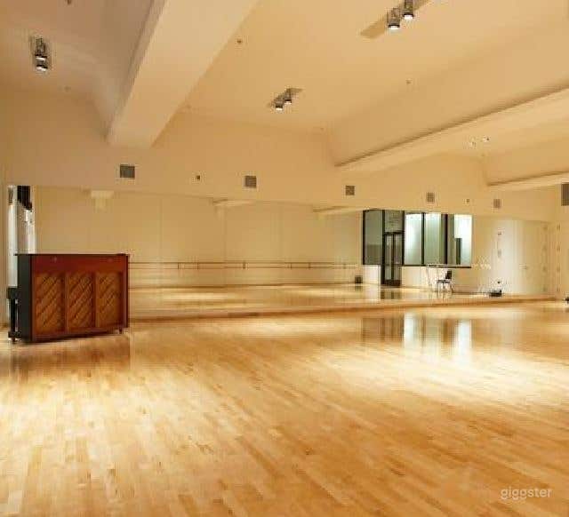 Naturally-Lit Dance Studio (Skirball) Photo 3