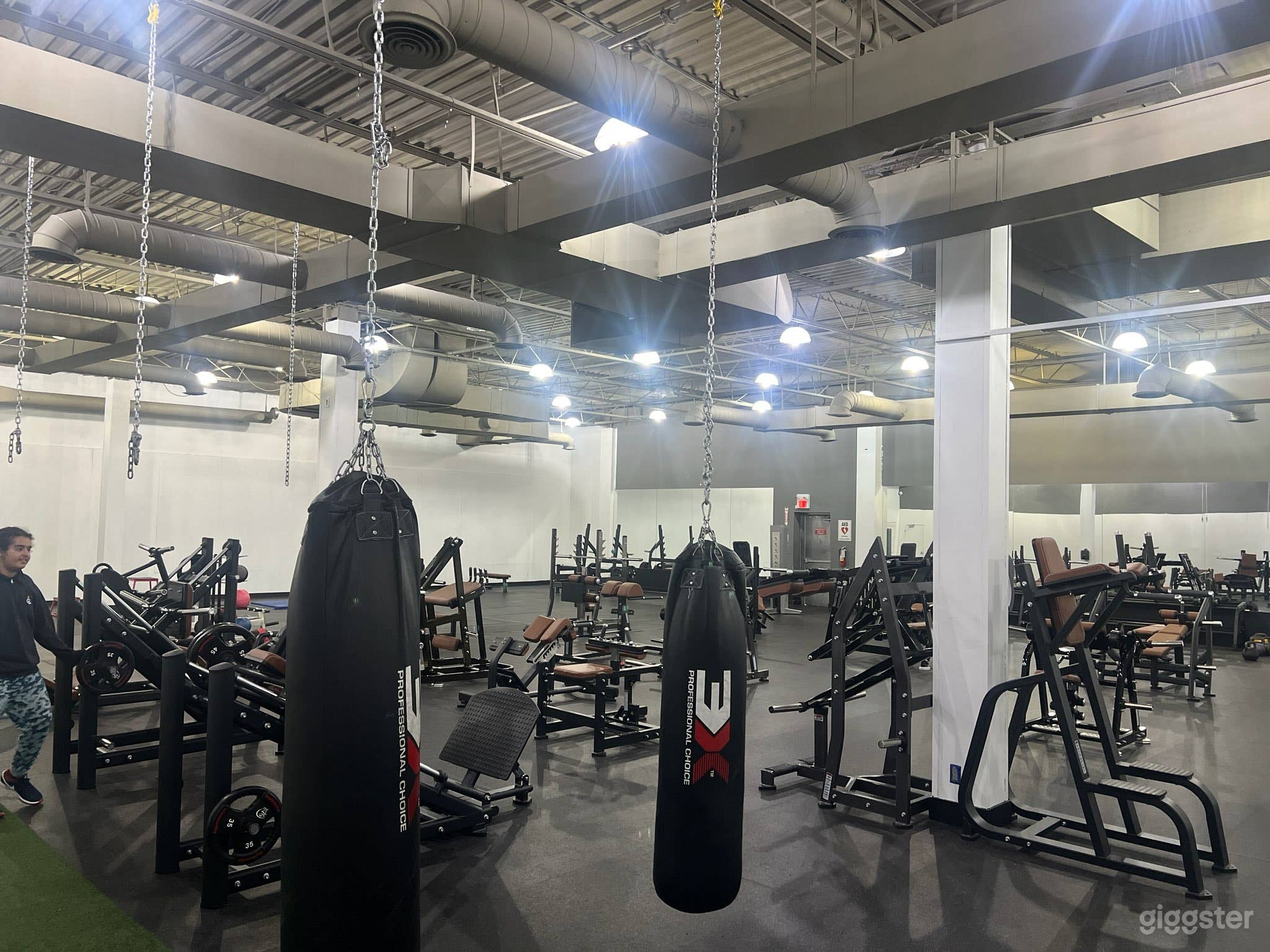 40,000 Sq.ft. Multi-purpose Fitness Center (Buyout) Photo 4