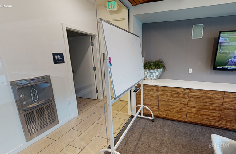  Bright Conference Room #1 in Columbia City 