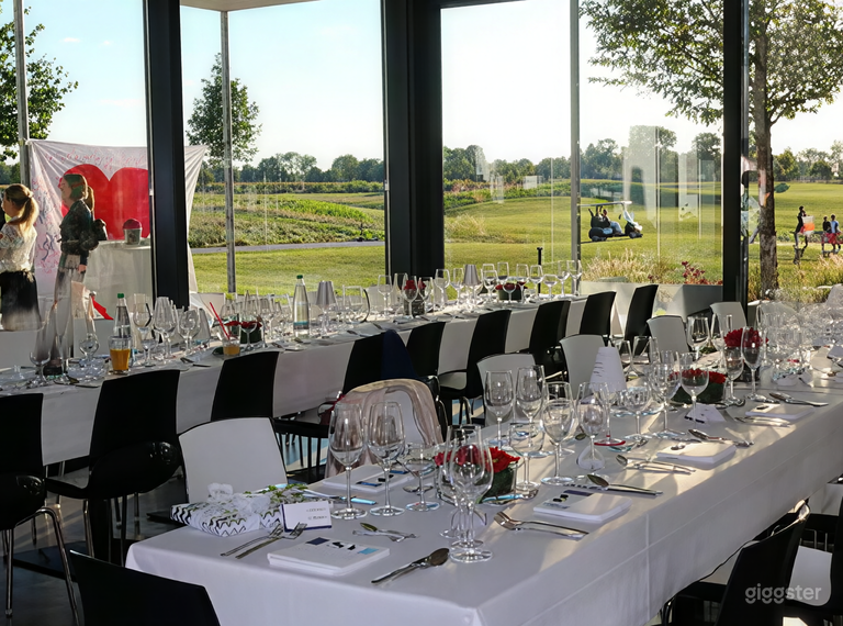  Veranstaltungs und Gastronomiebereich am Golfplatz 