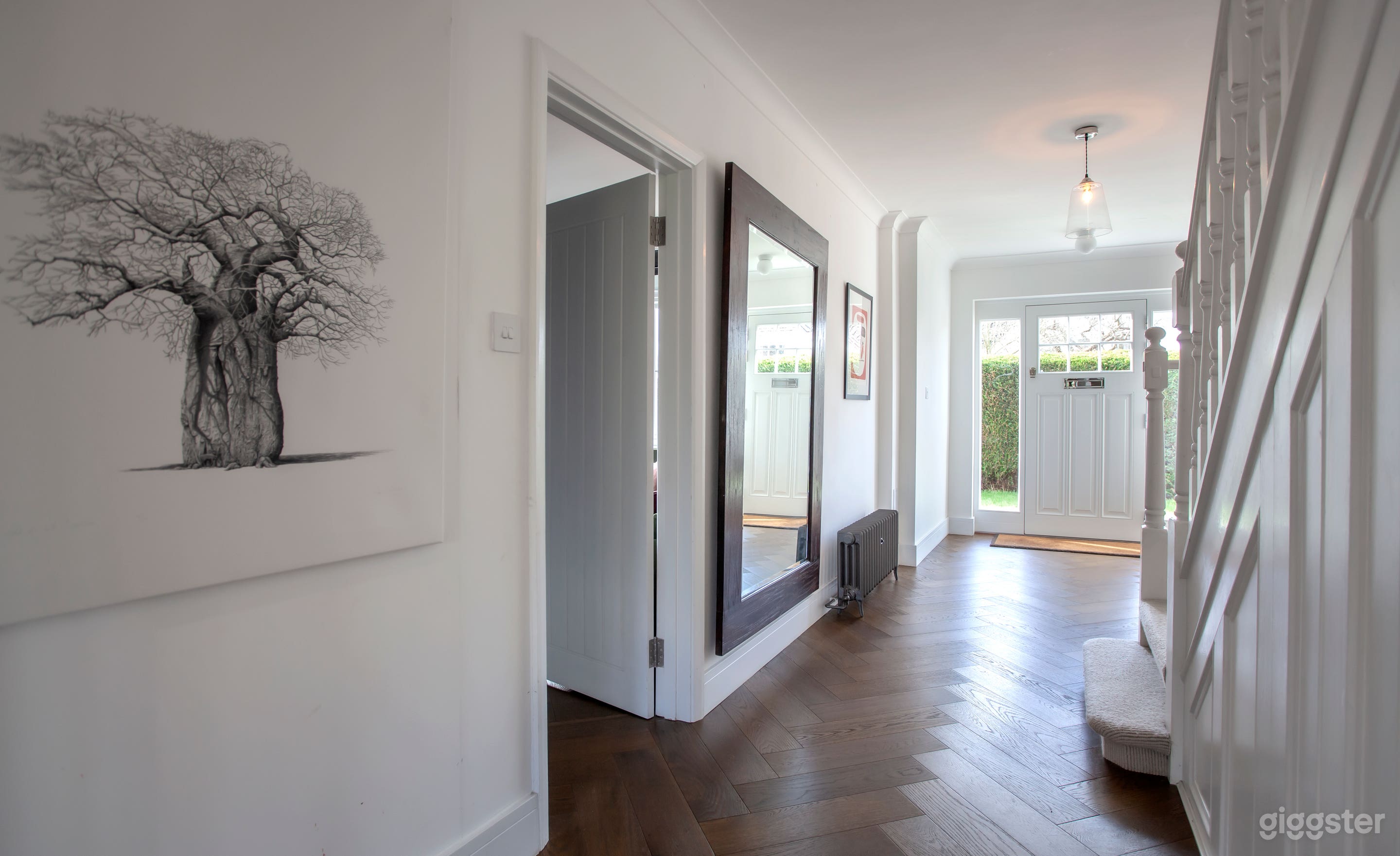 Amazing 30’s house  Photo 2