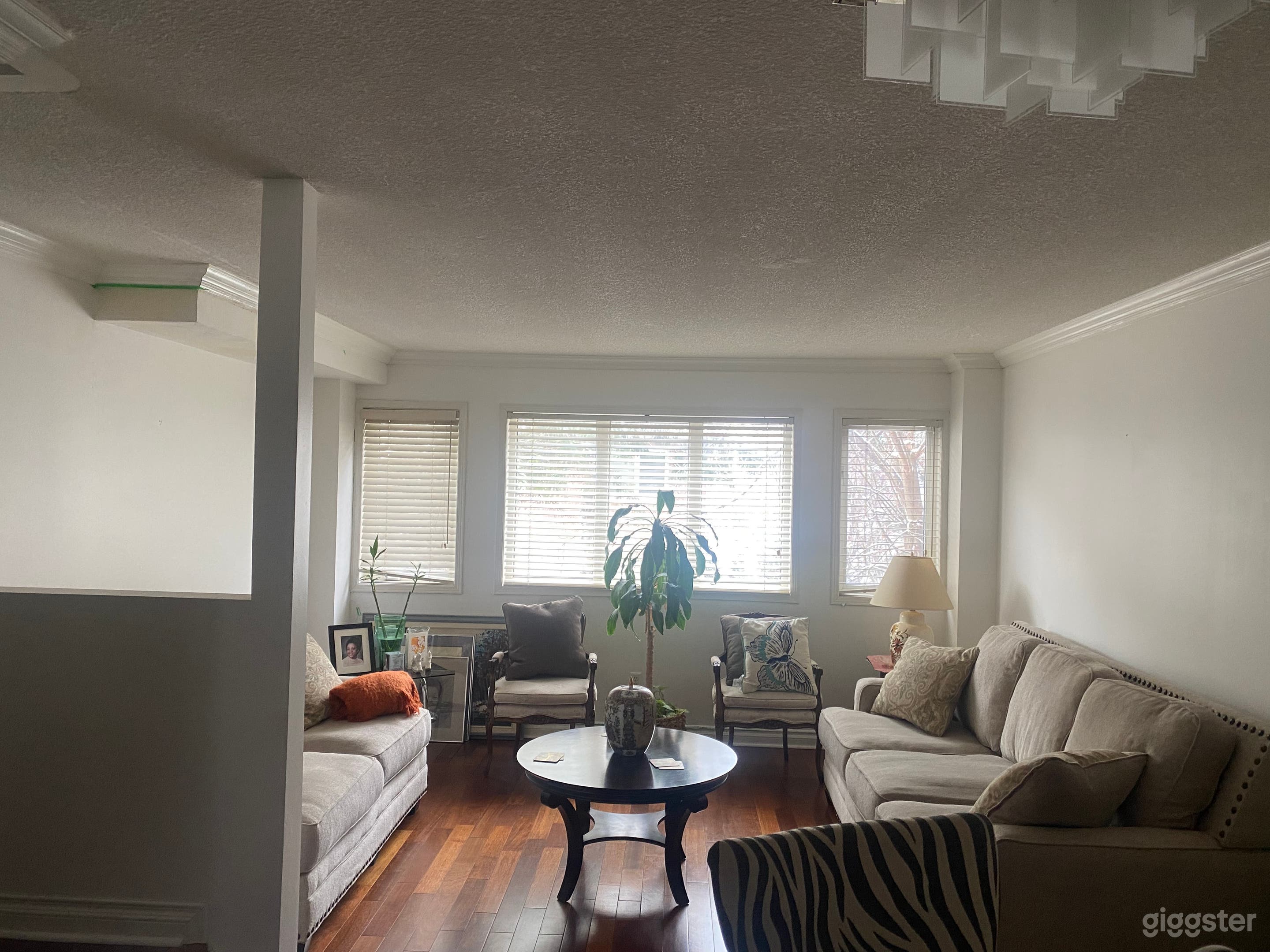 “The Mahango"-Cinematic Luxury Townhome for Elite Creators” Photo 1