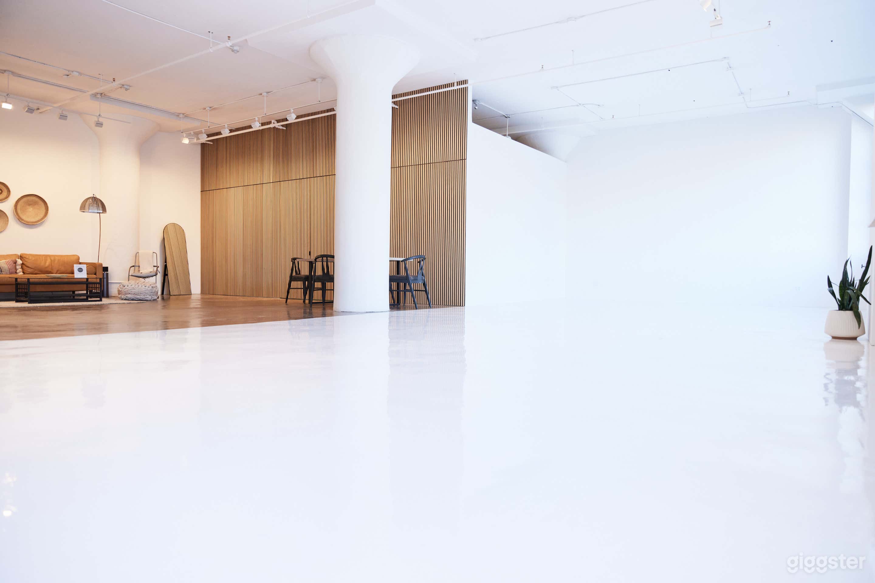 Modern Photo Studio in West Chelsea Photo 4