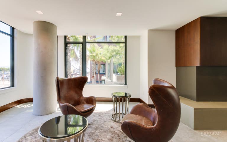  Classy Entertainment Lounge in Mission Bay 