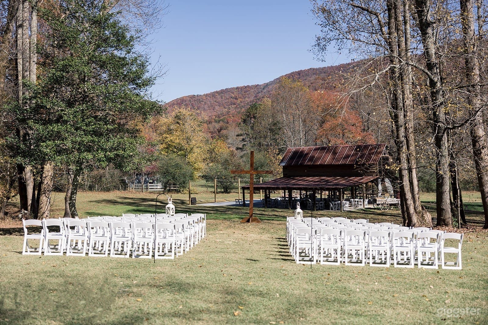 Scenic Mountainview Ceremony Site Photo 2