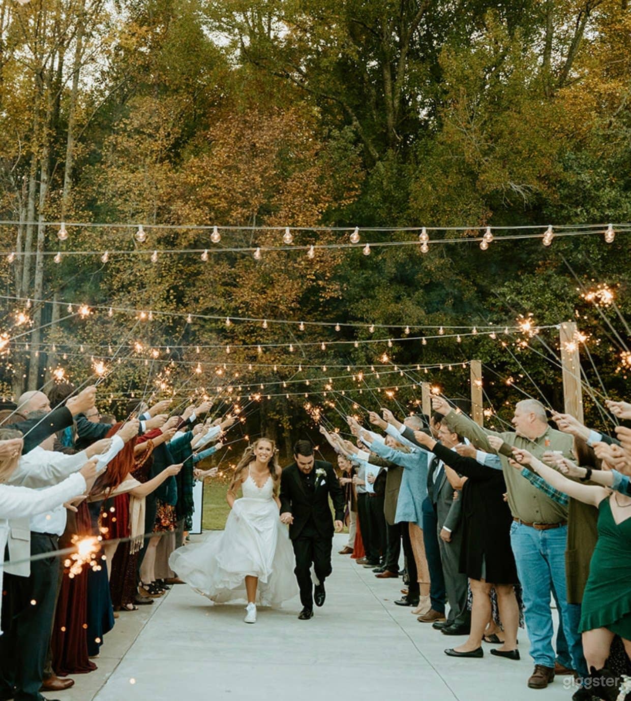 Scenic Mountainview Ceremony Site Photo 3