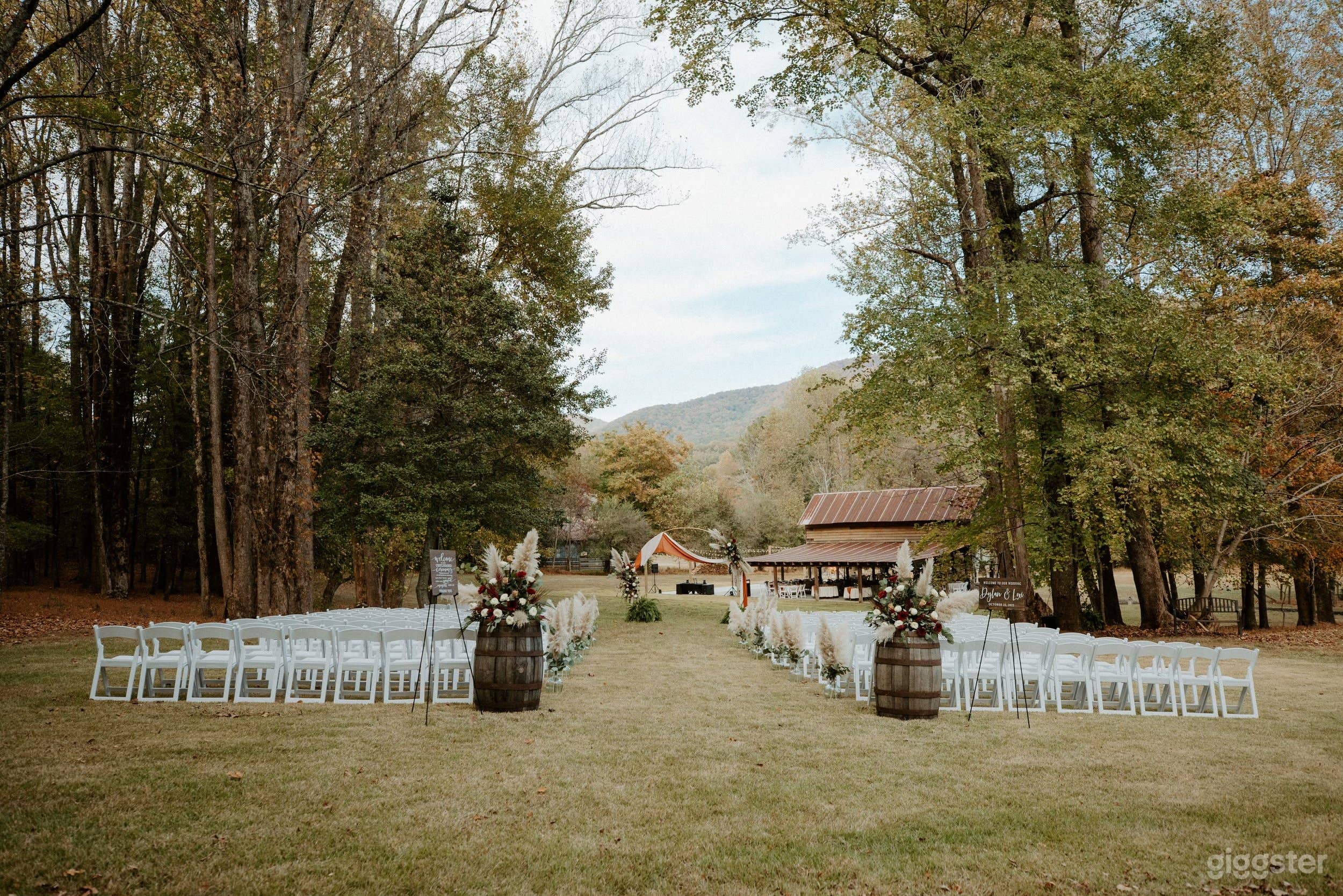 Scenic Mountainview Ceremony Site Photo 1