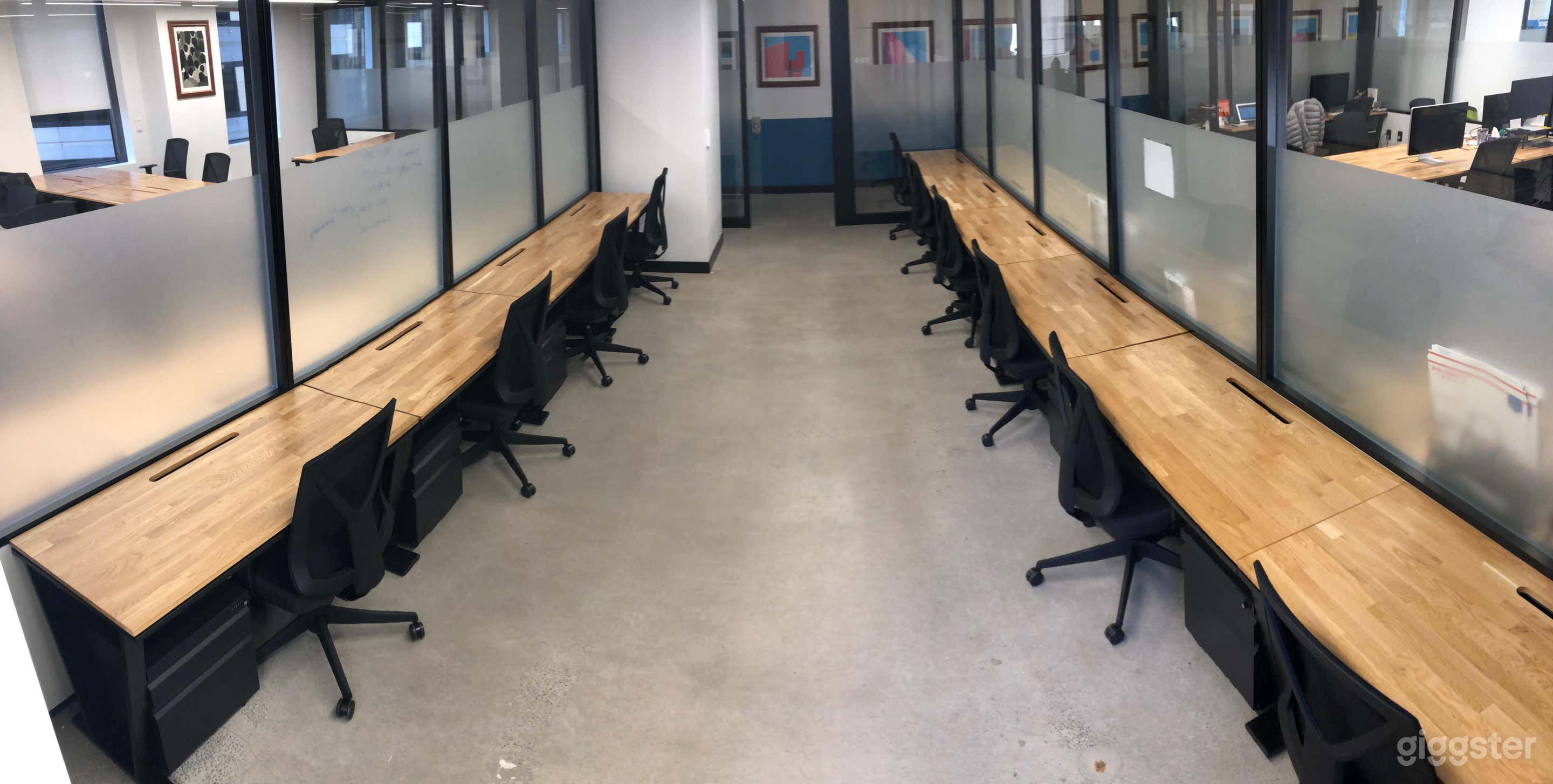 Private Office for 10 Photo 1