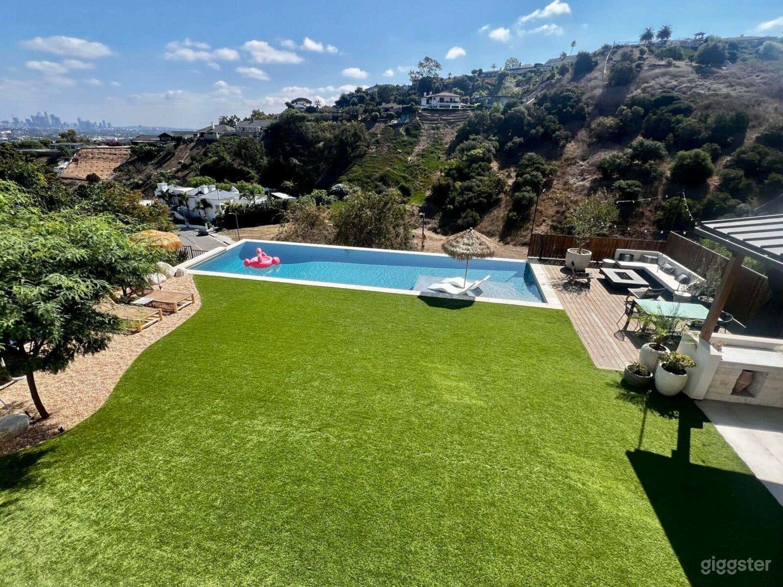 Tulum-Inspired Hillside Backyard Photo 4